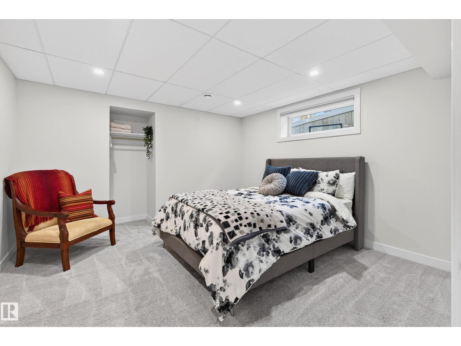 38 Embassy PL, St. Albert