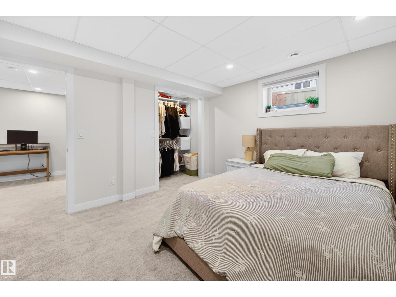 38 Embassy PL, St. Albert