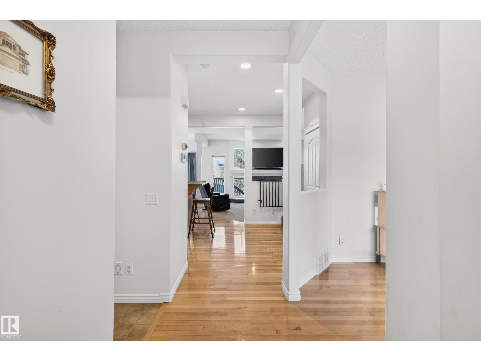 38 Embassy PL, St. Albert