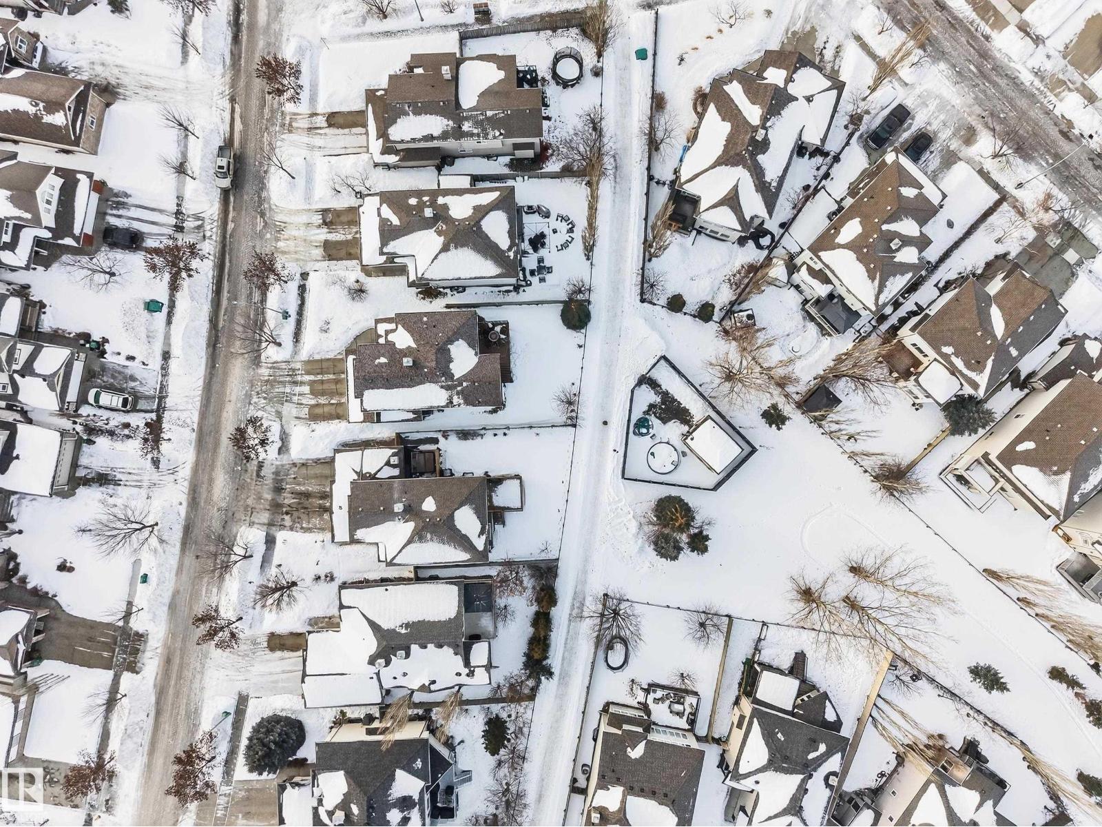 38 Embassy PL, St. Albert