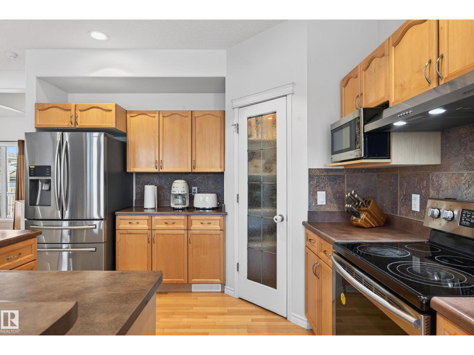 38 Embassy PL, St. Albert