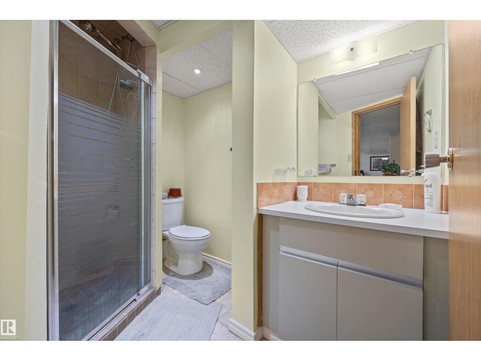 5 LOYOLA PL, St. Albert