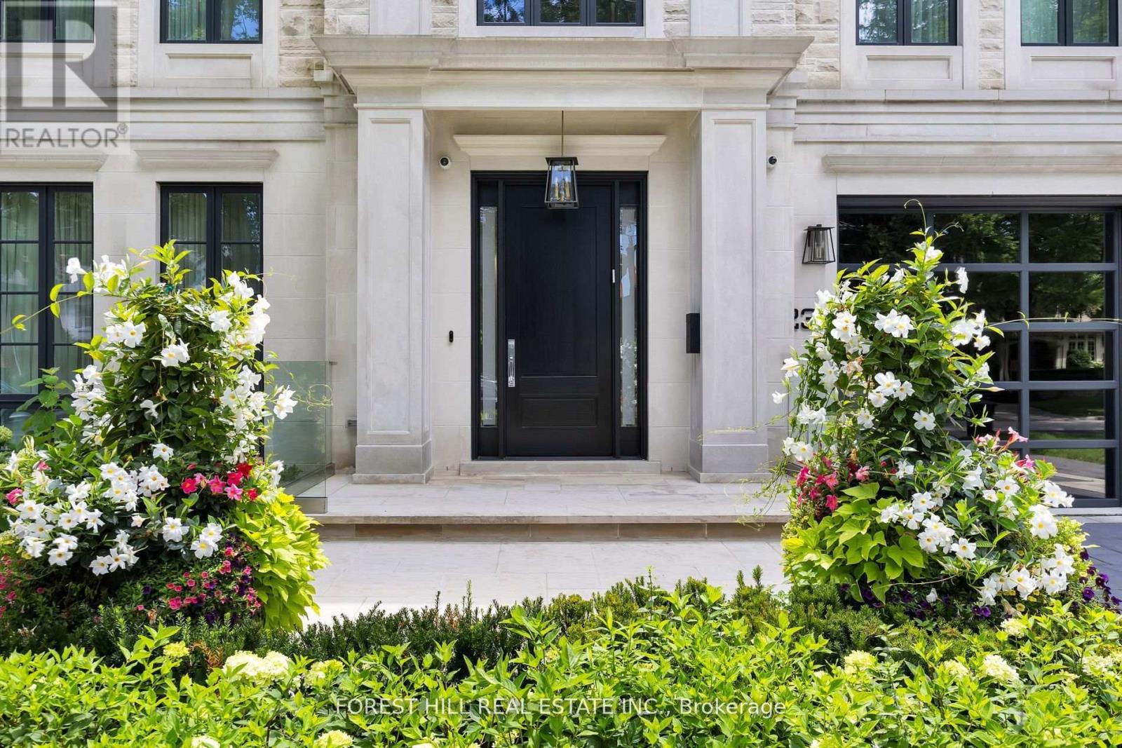 239 CORTLEIGH BOULEVARD - Main photo, Toronto (Lawrence Park South), Ontario