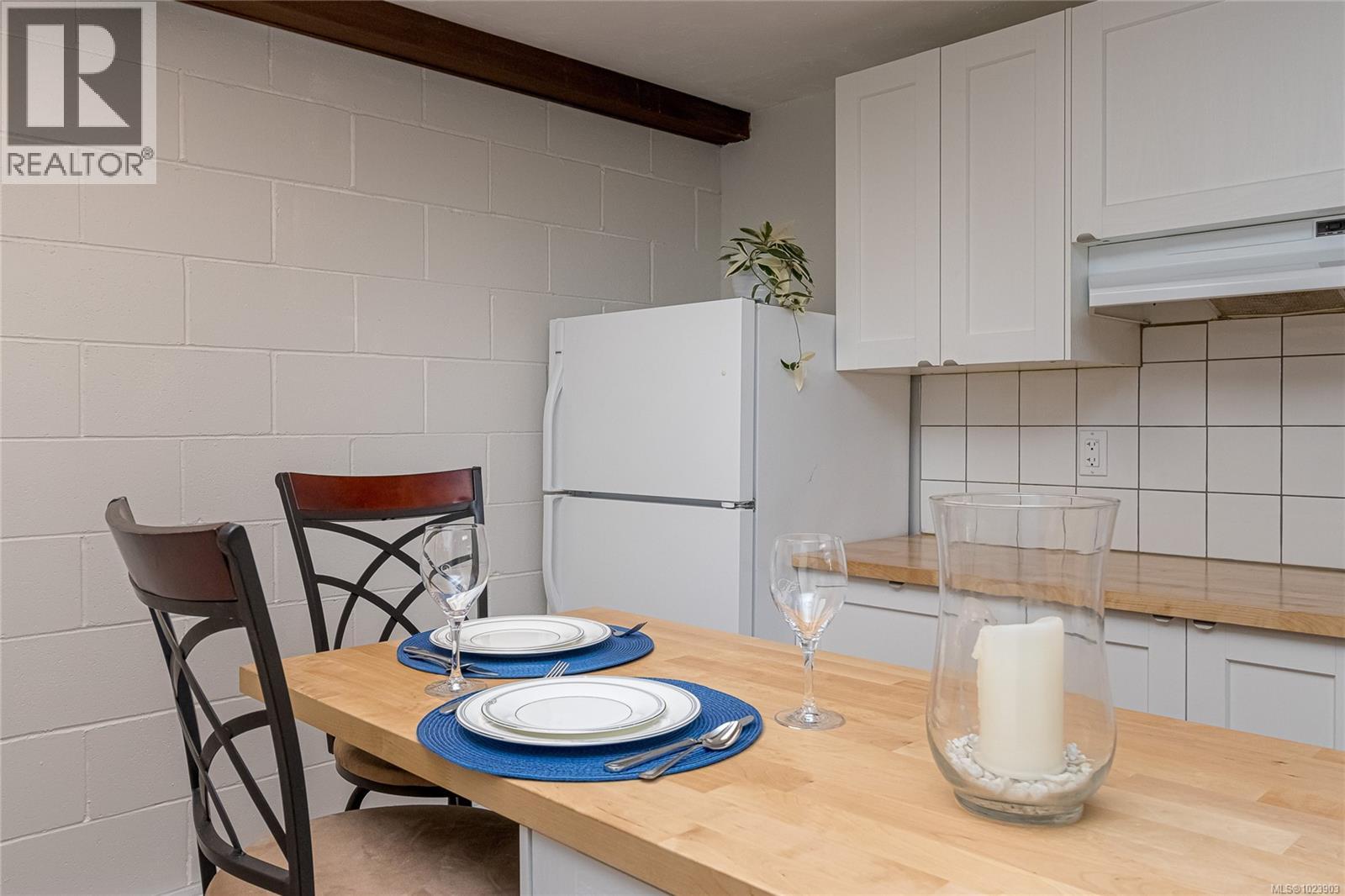 57 3987 Gordon Head Road, Saanich