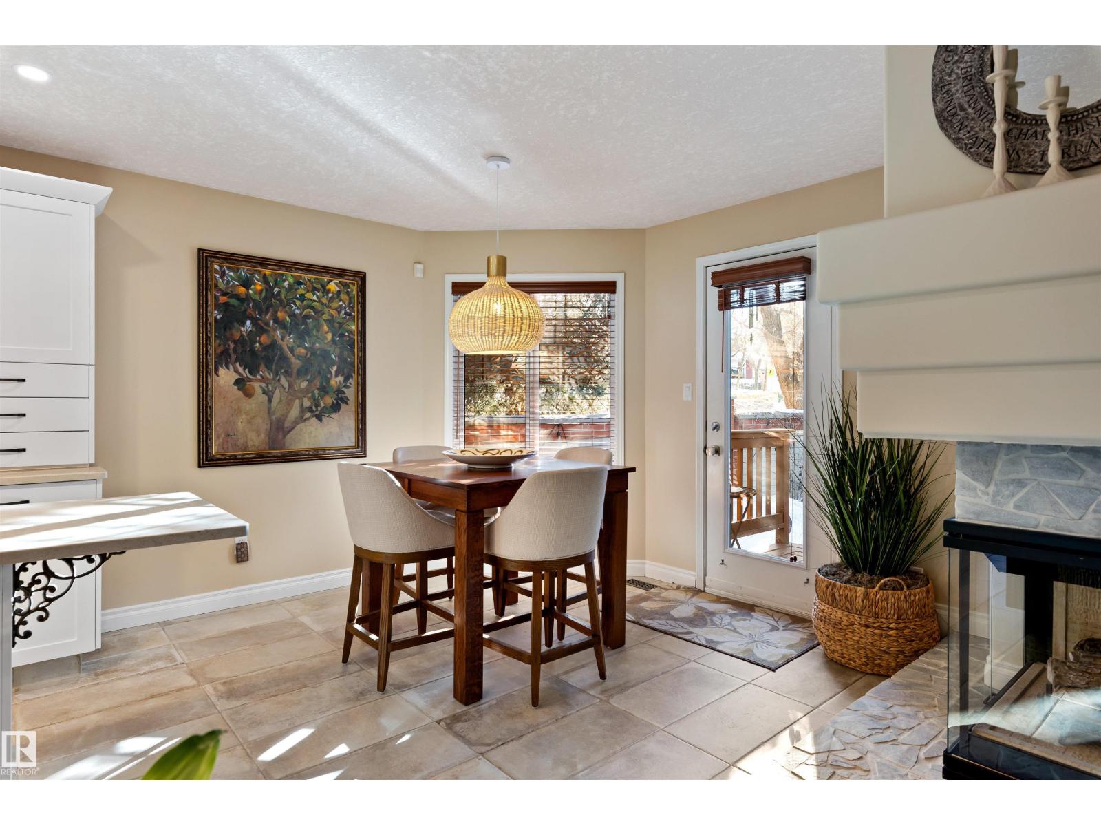 49 BERRYMORE DR, St. Albert