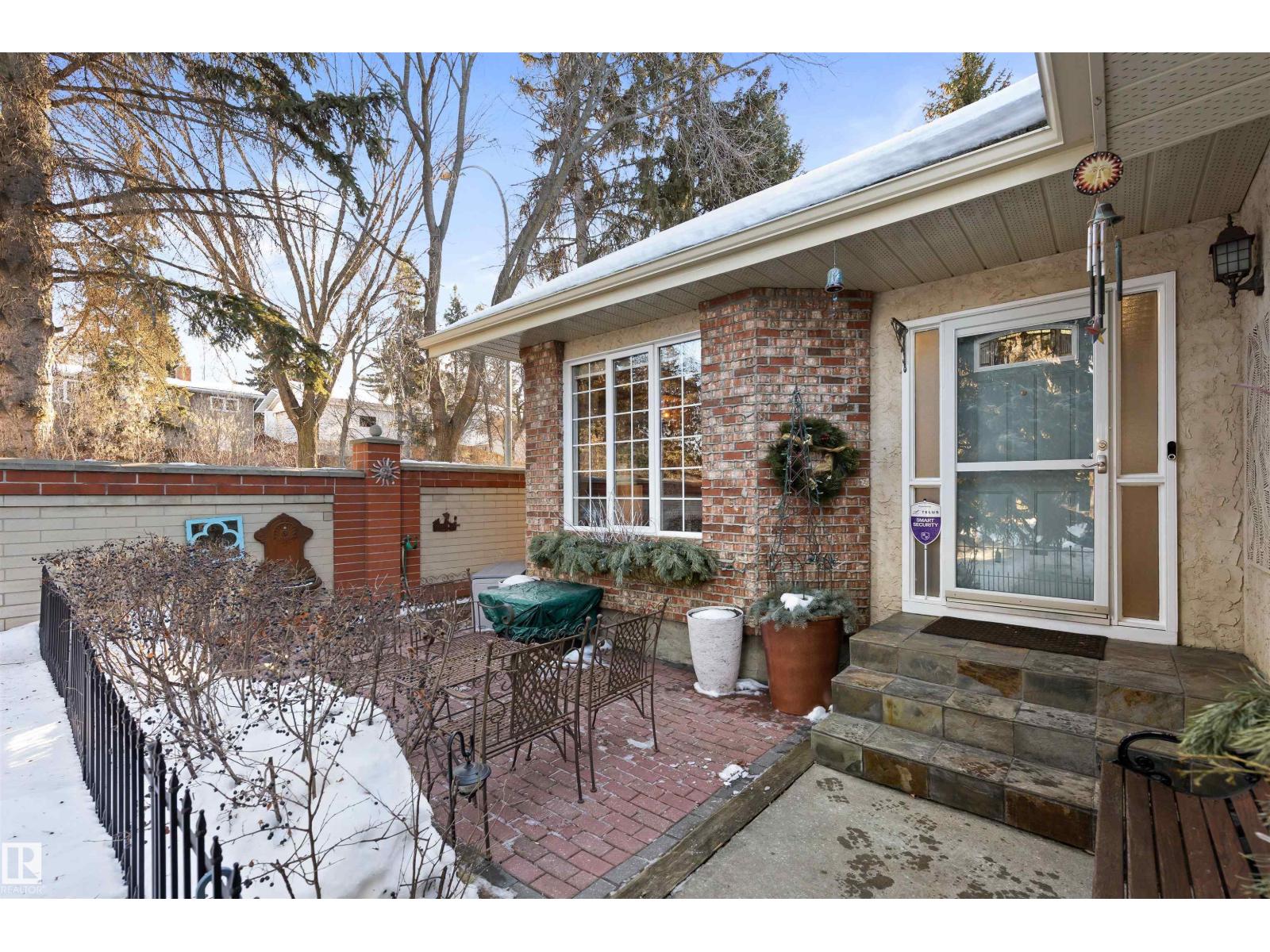 49 BERRYMORE DR, St. Albert