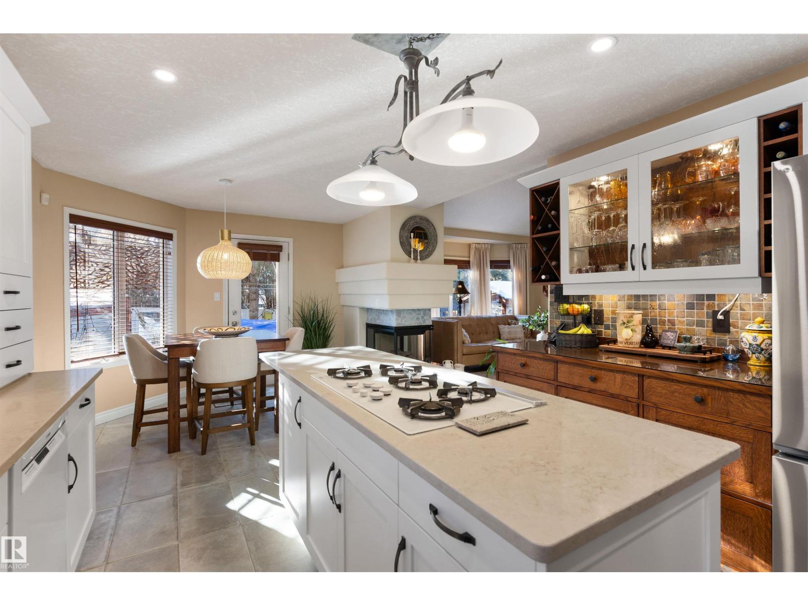 49 BERRYMORE DR, St. Albert