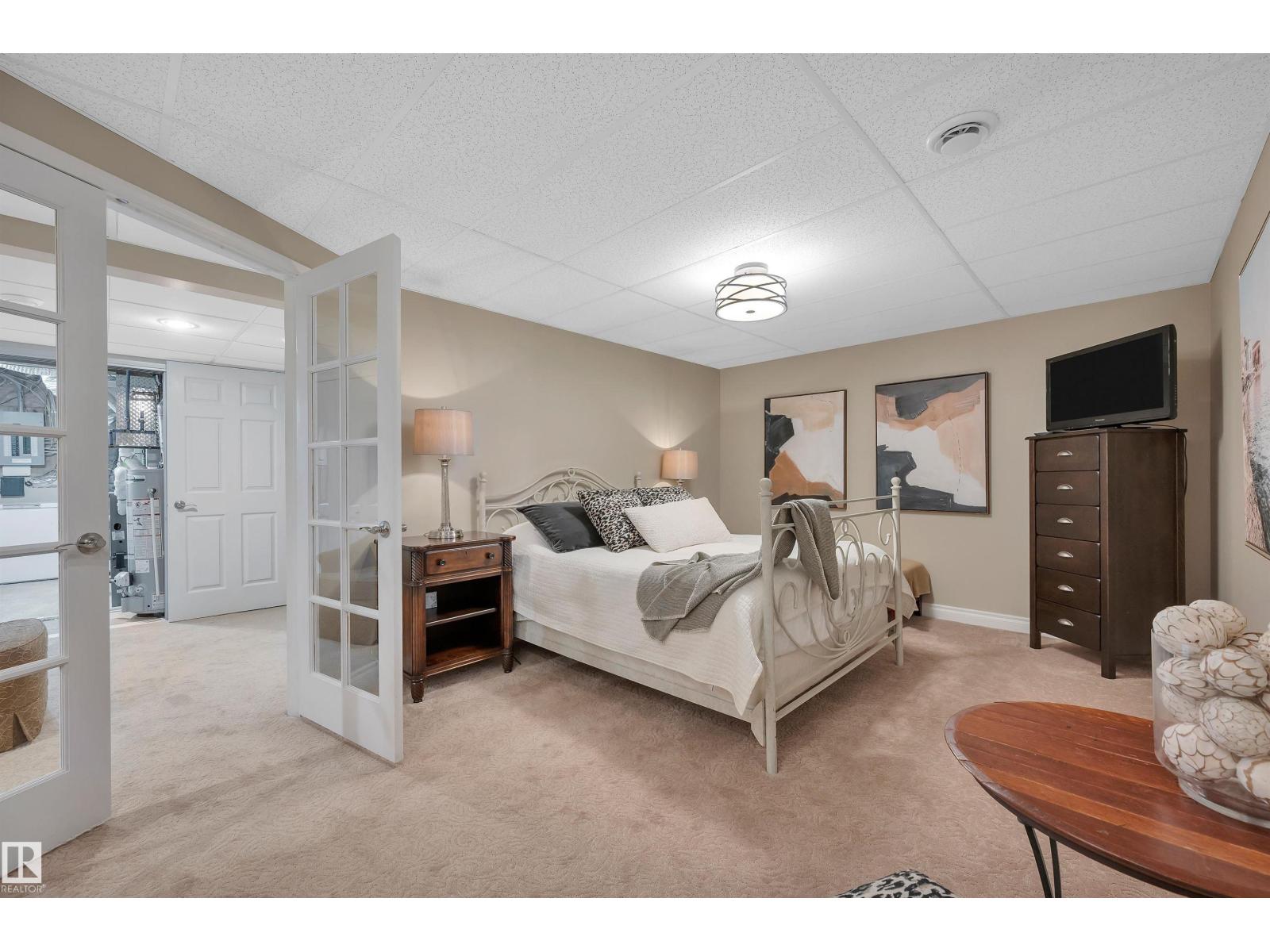 49 BERRYMORE DR, St. Albert