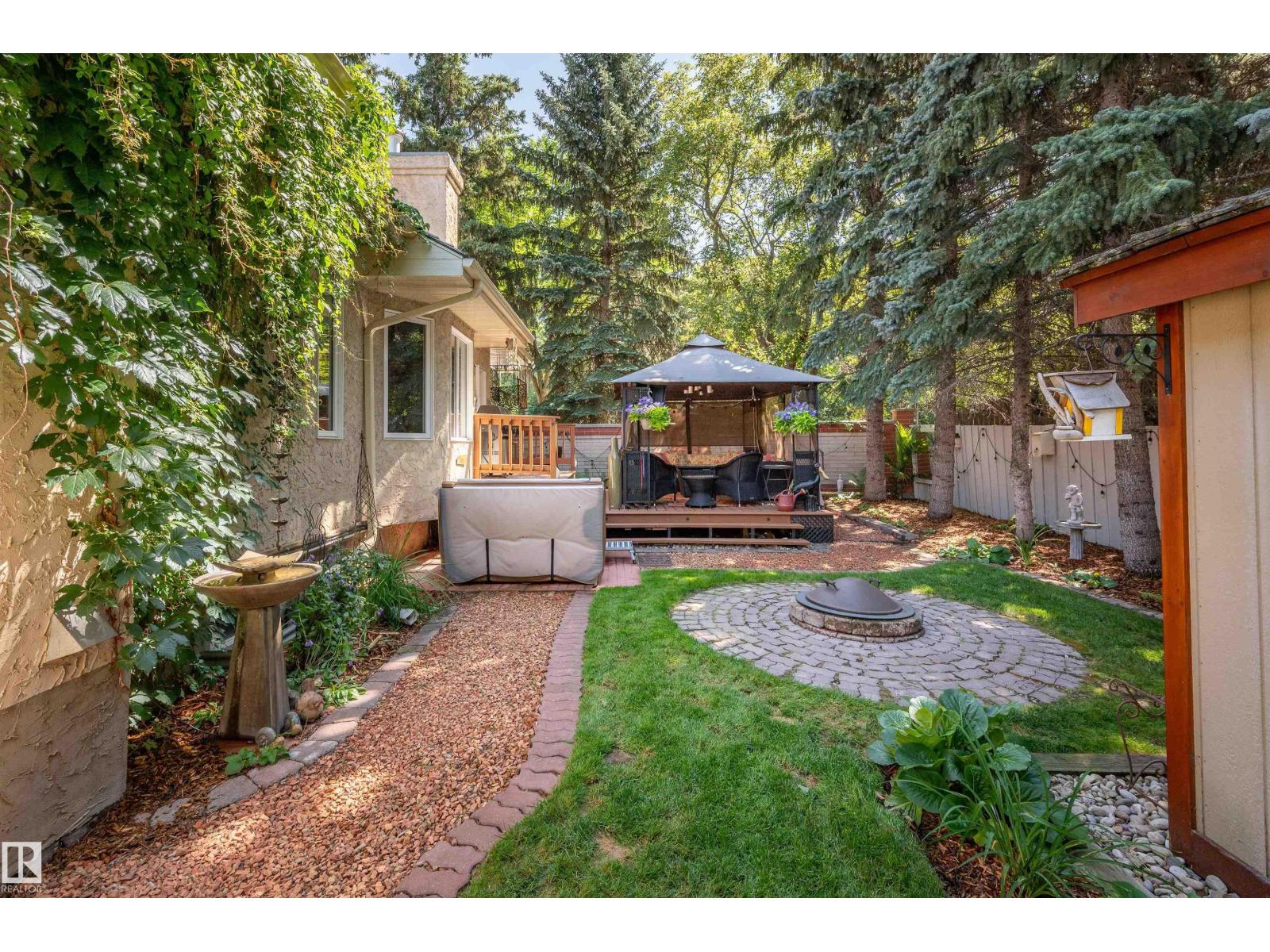 49 BERRYMORE DR, St. Albert