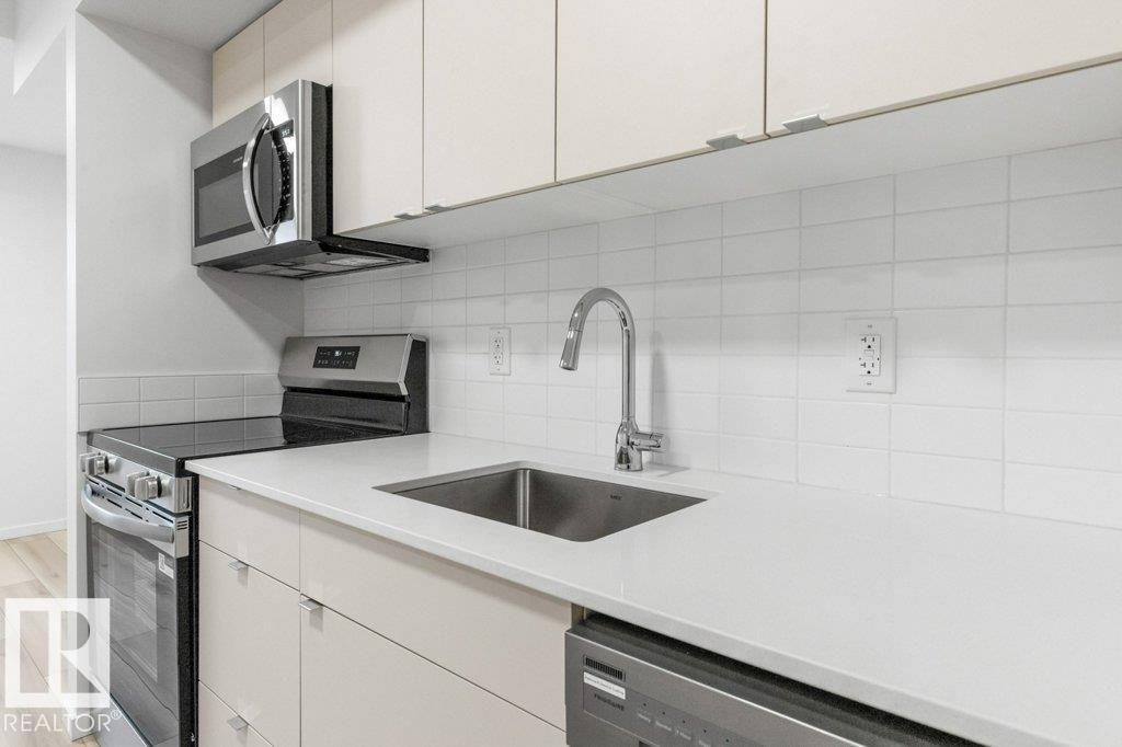 1, 2, 3 - 12411 81 ST NW, Edmonton