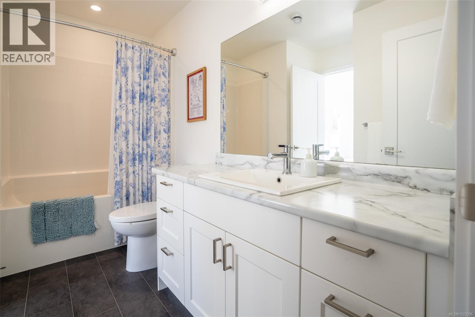 15 1782 St. Jacques Blvd, Ucluelet