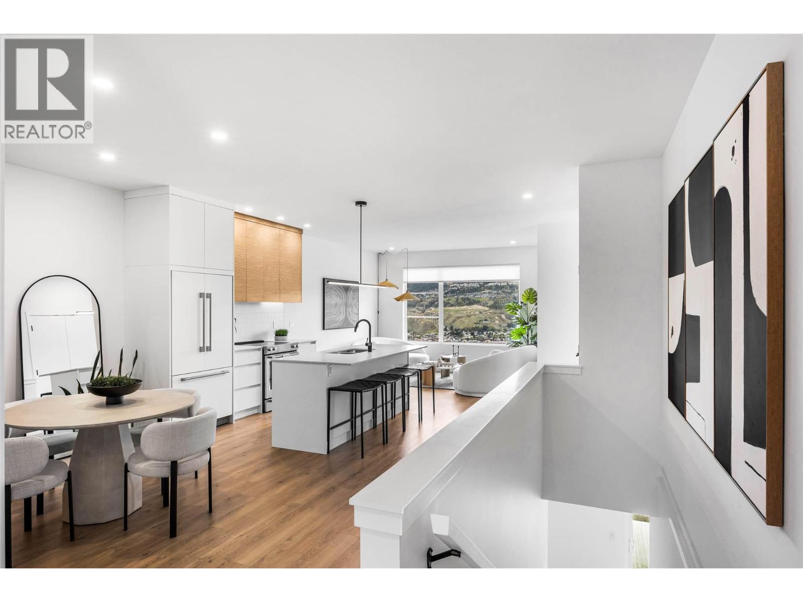 5048 SUN RIVERS Drive - Photo 2 of 31, Kamloops, British Columbia