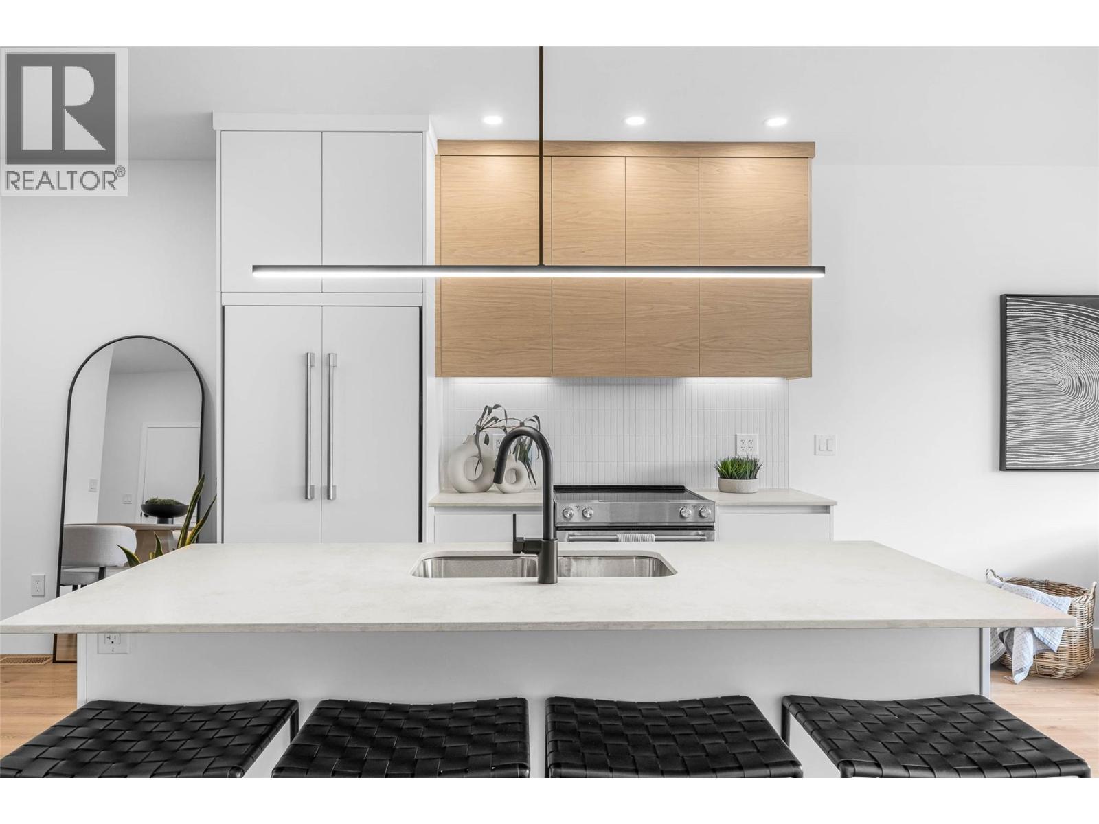 5048 SUN RIVERS Drive, Kamloops