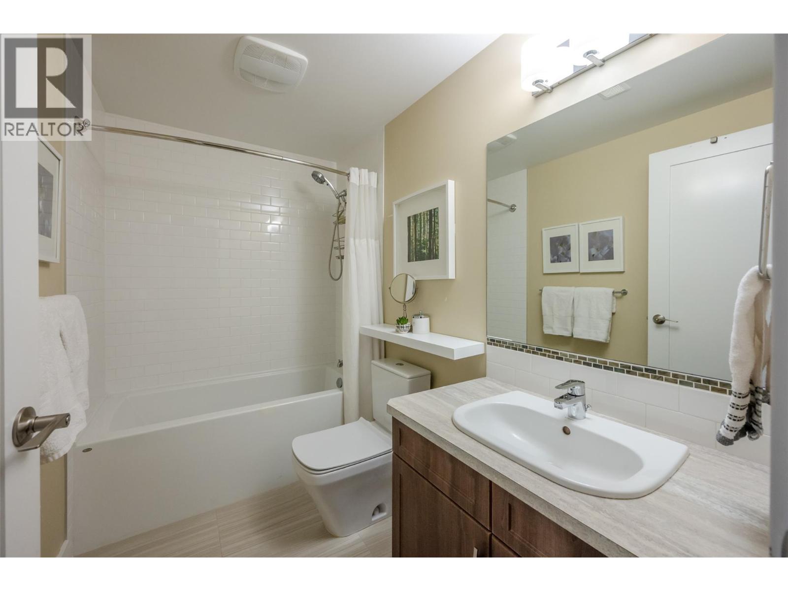 118 View Place, Penticton