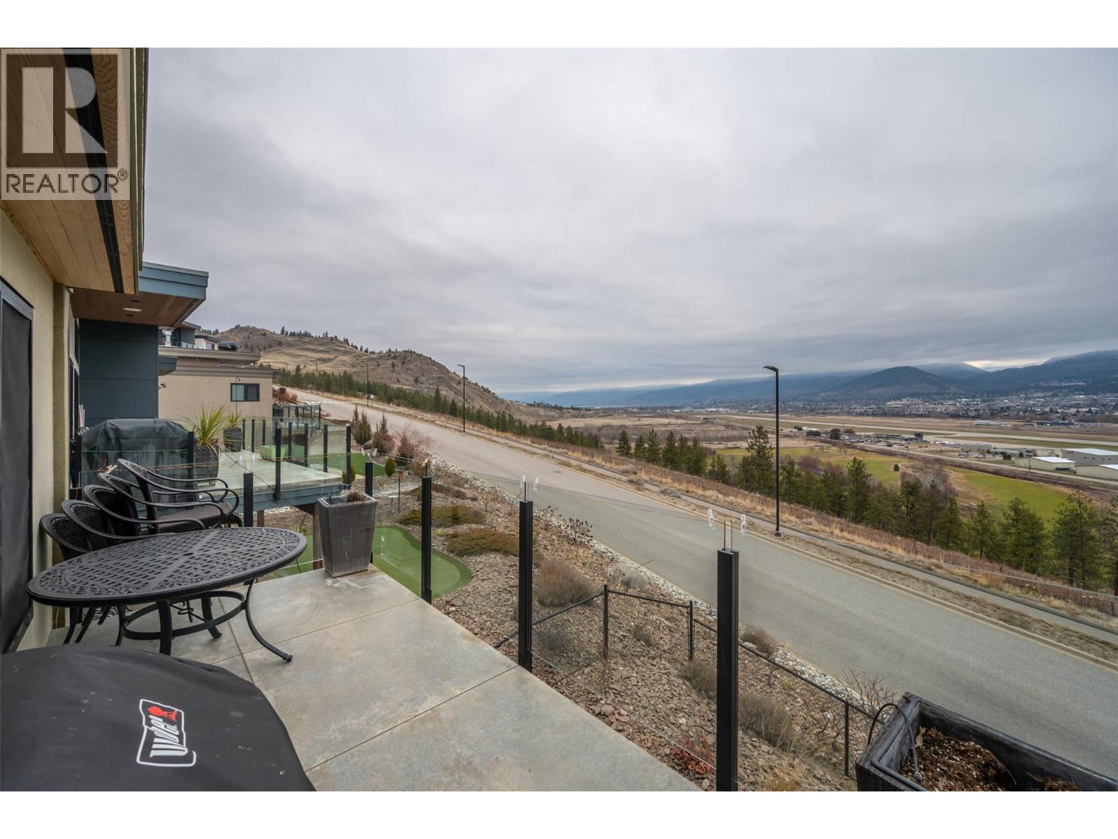 118 View Place, Penticton