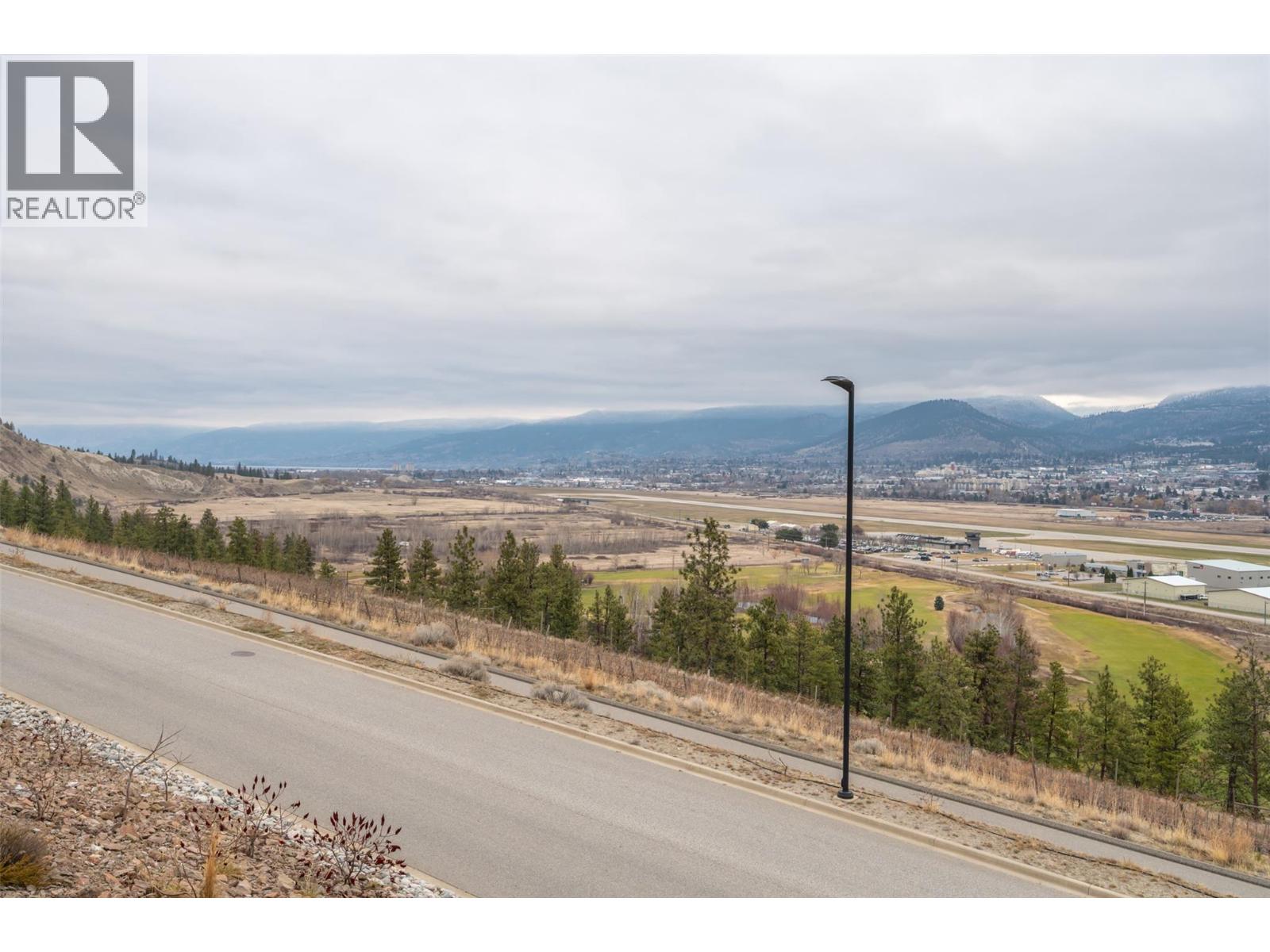 118 View Place, Penticton