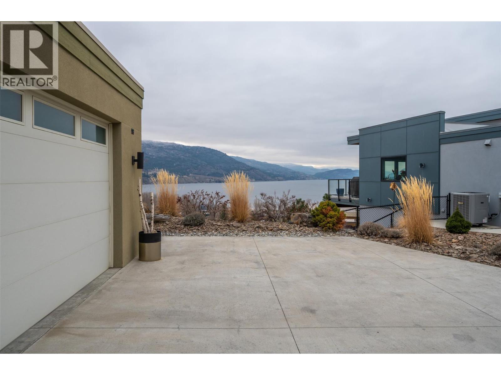 118 View Place, Penticton