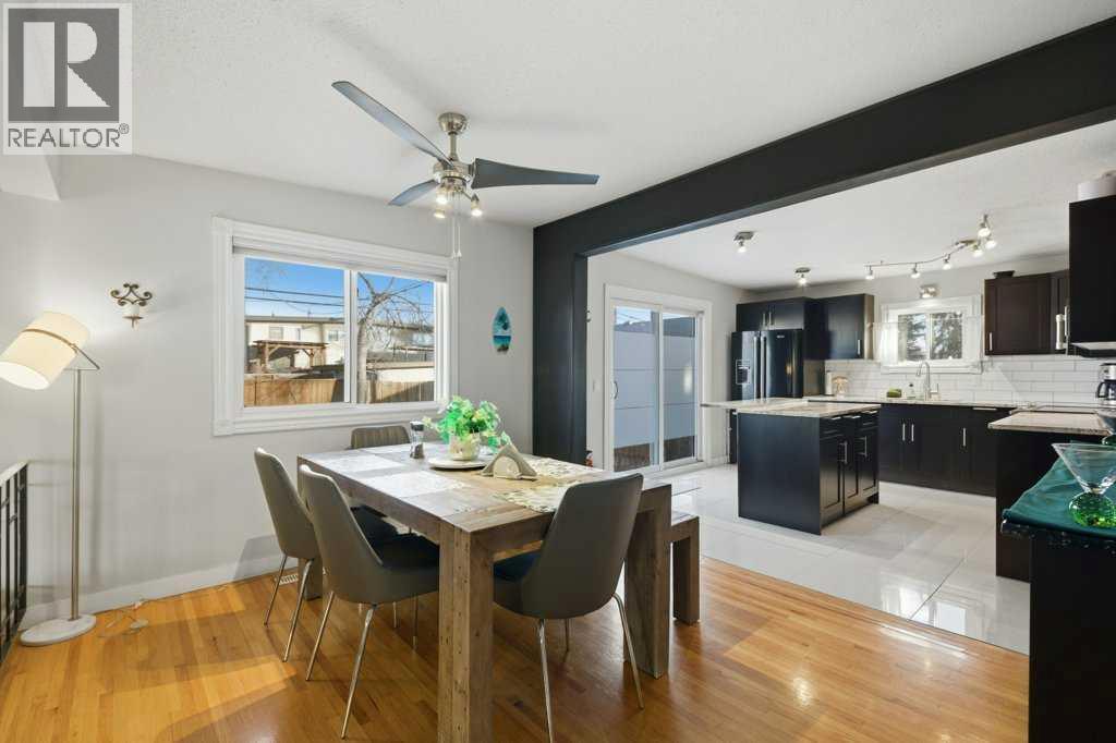 Single Family House Bungalow for Sale in  Hunterplain Hill NW Huntington Hills Calgary 