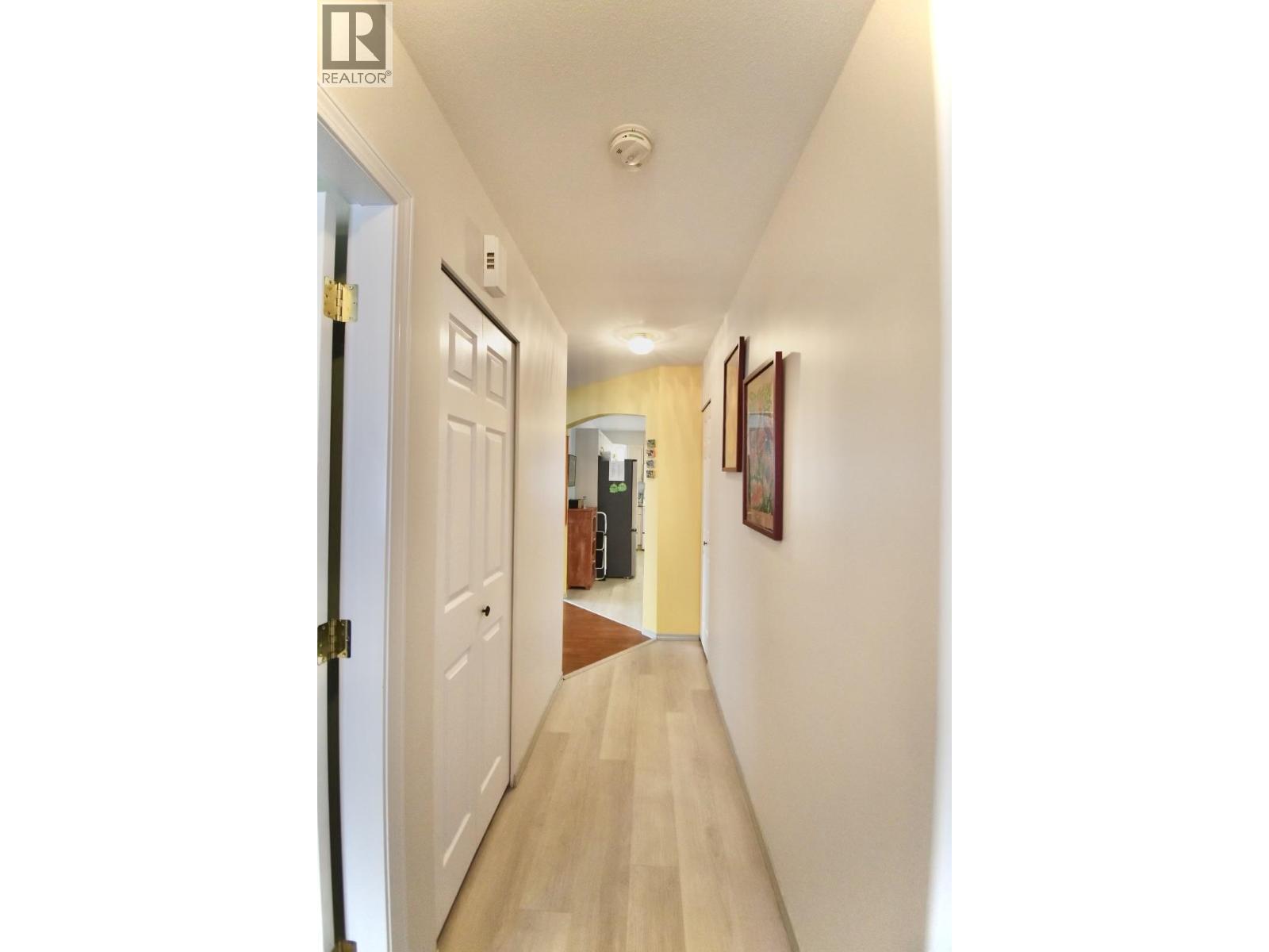 22 535 SHAW ROAD, Gibsons