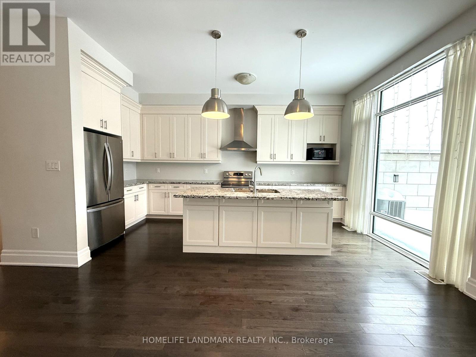 Single Family House for Sale in  HERIOT PLACE Vaughan (Patterson) 