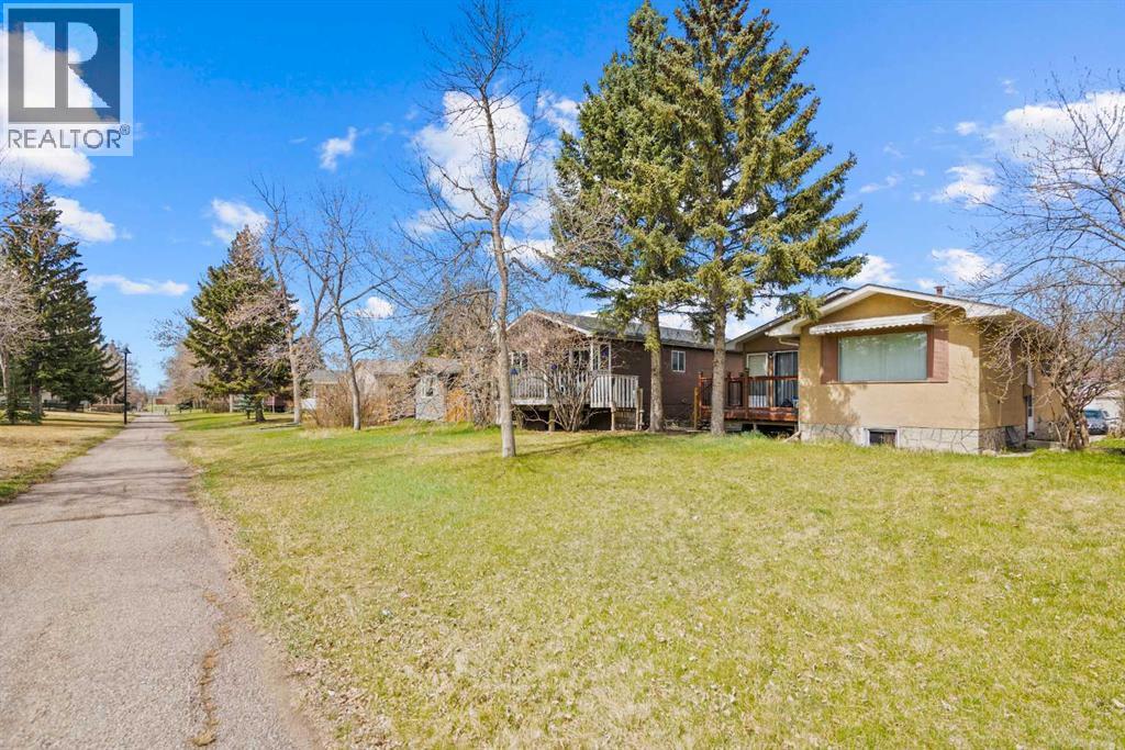 Single Family House Bungalow for Sale in  A Avenue SE Dover Calgary 