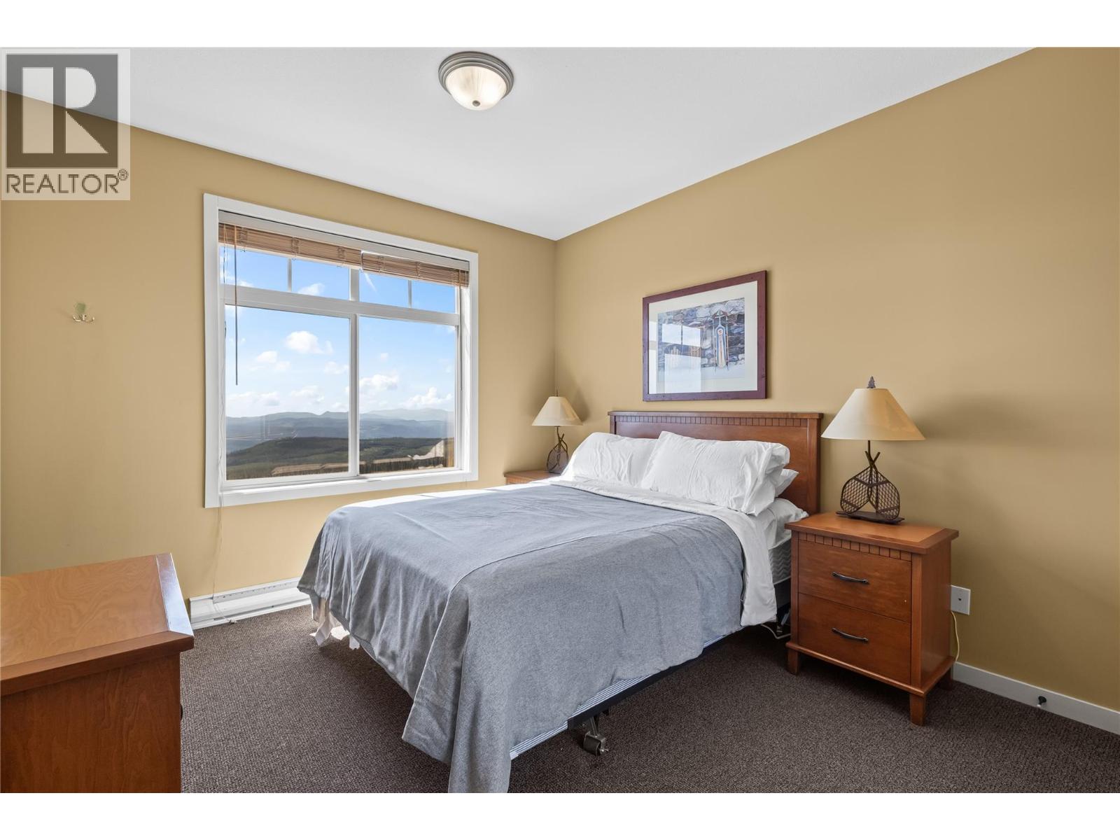 308/308A 255 Feathertop Way, Big White