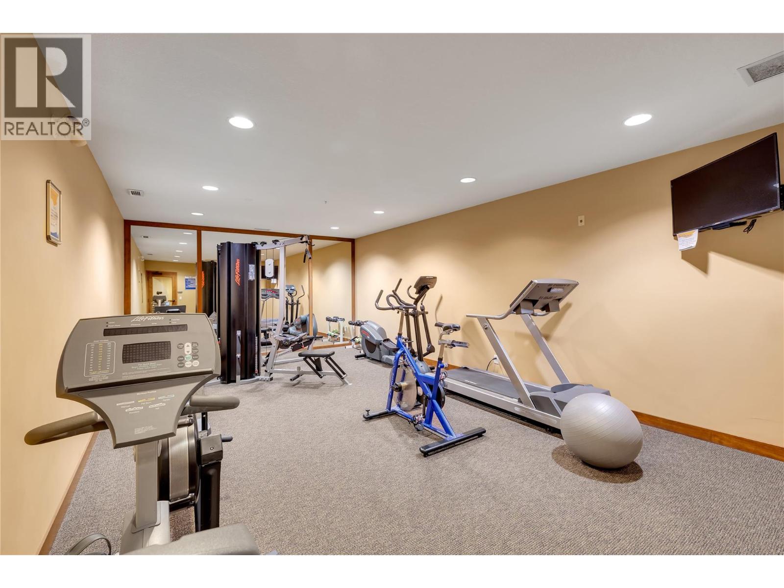 308/308A 255 Feathertop Way, Big White