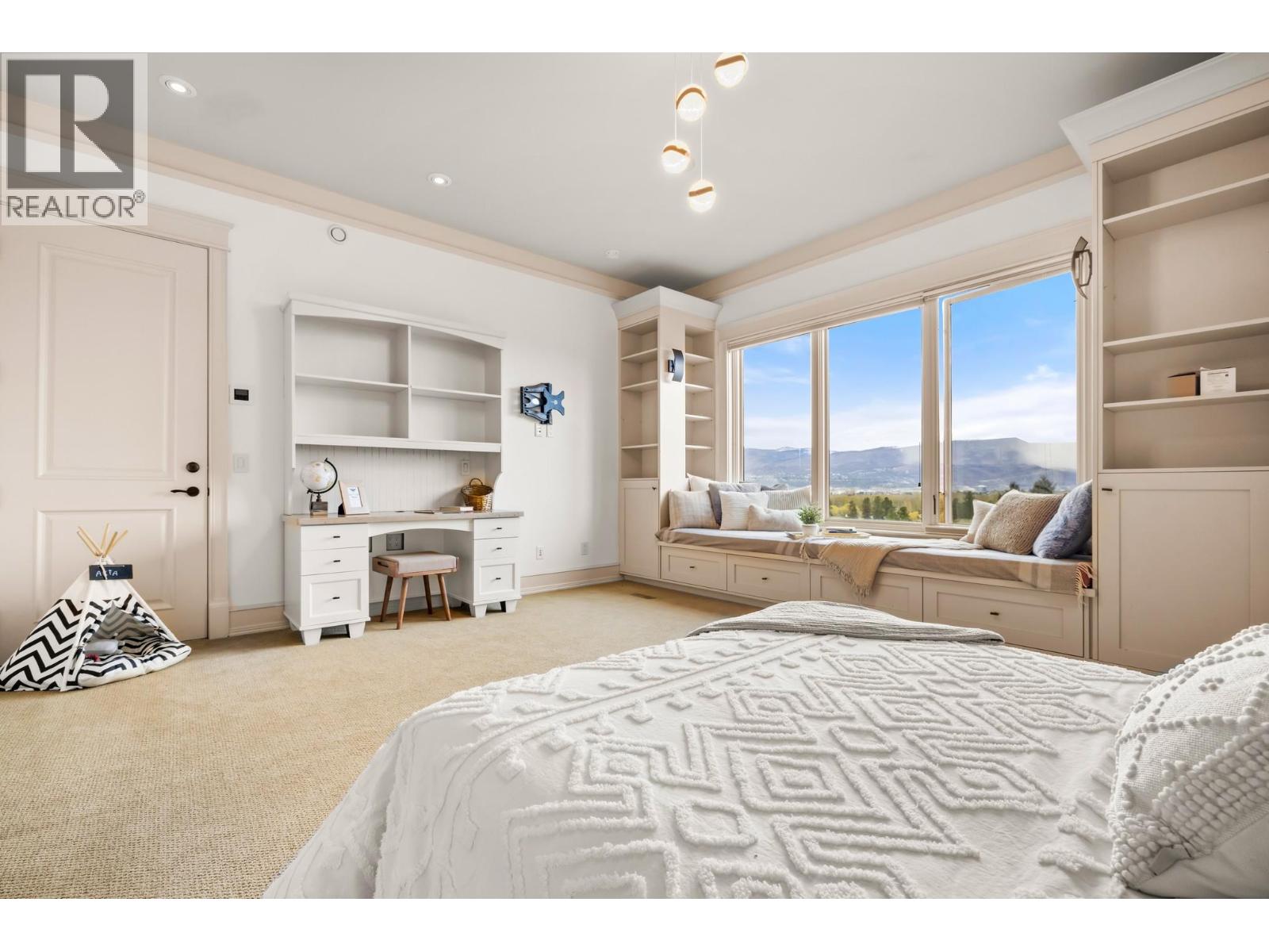  4040 Casorso Road, Kelowna