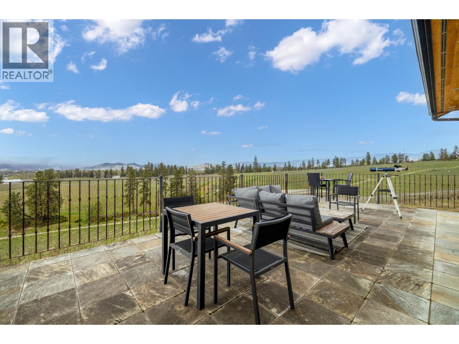  4040 Casorso Road, Kelowna