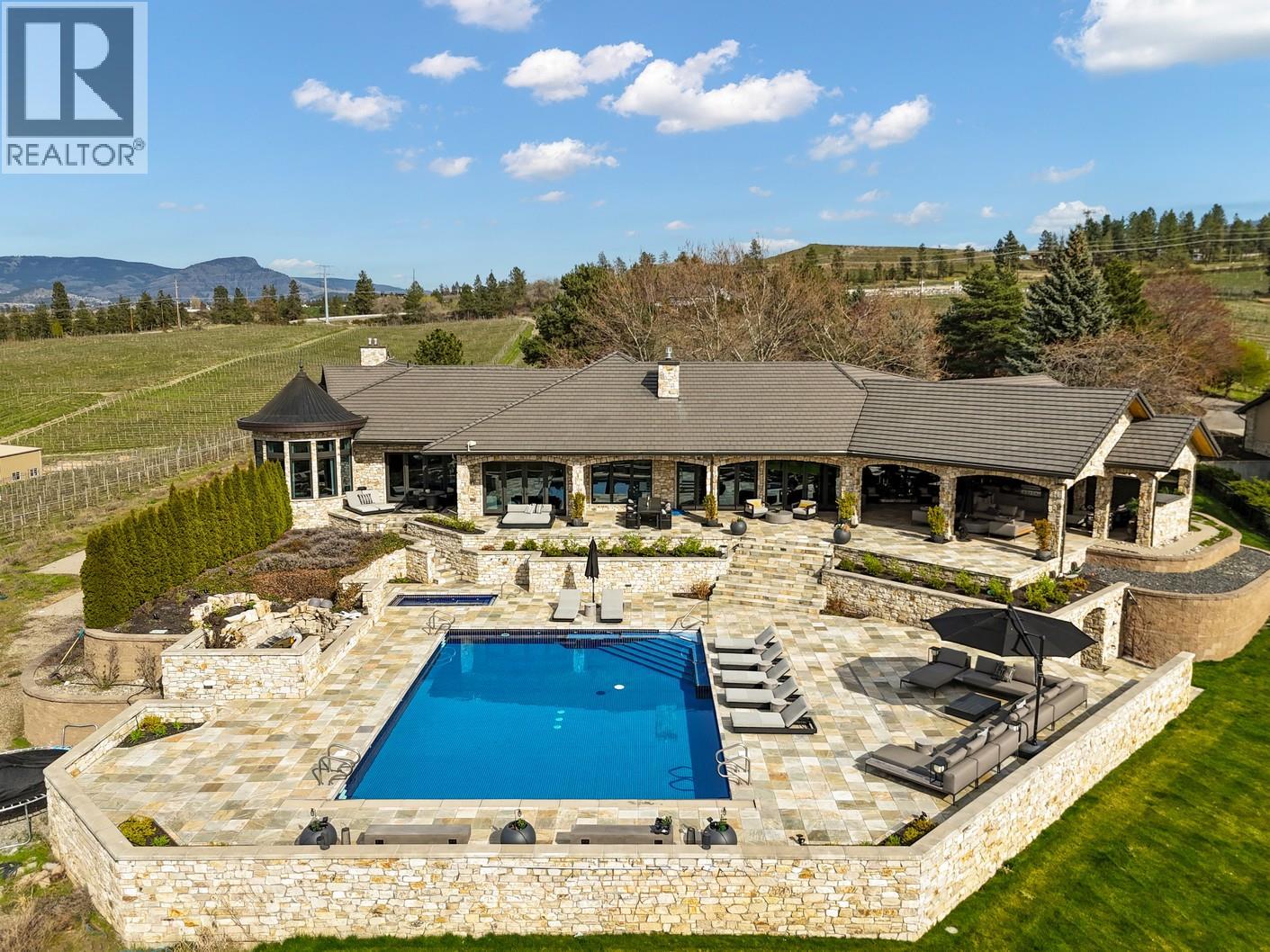  4040 Casorso Road, Kelowna