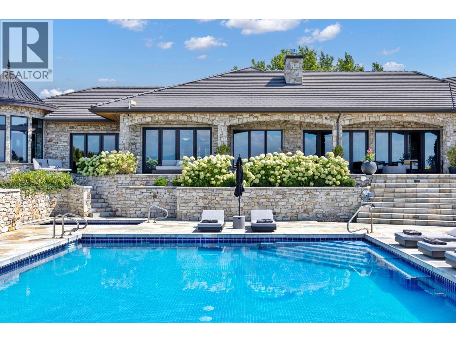  4040 Casorso Road, Kelowna