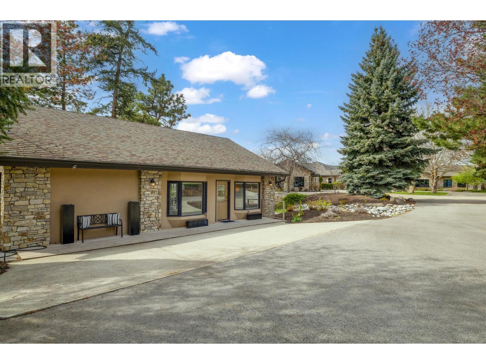  4040 Casorso Road, Kelowna