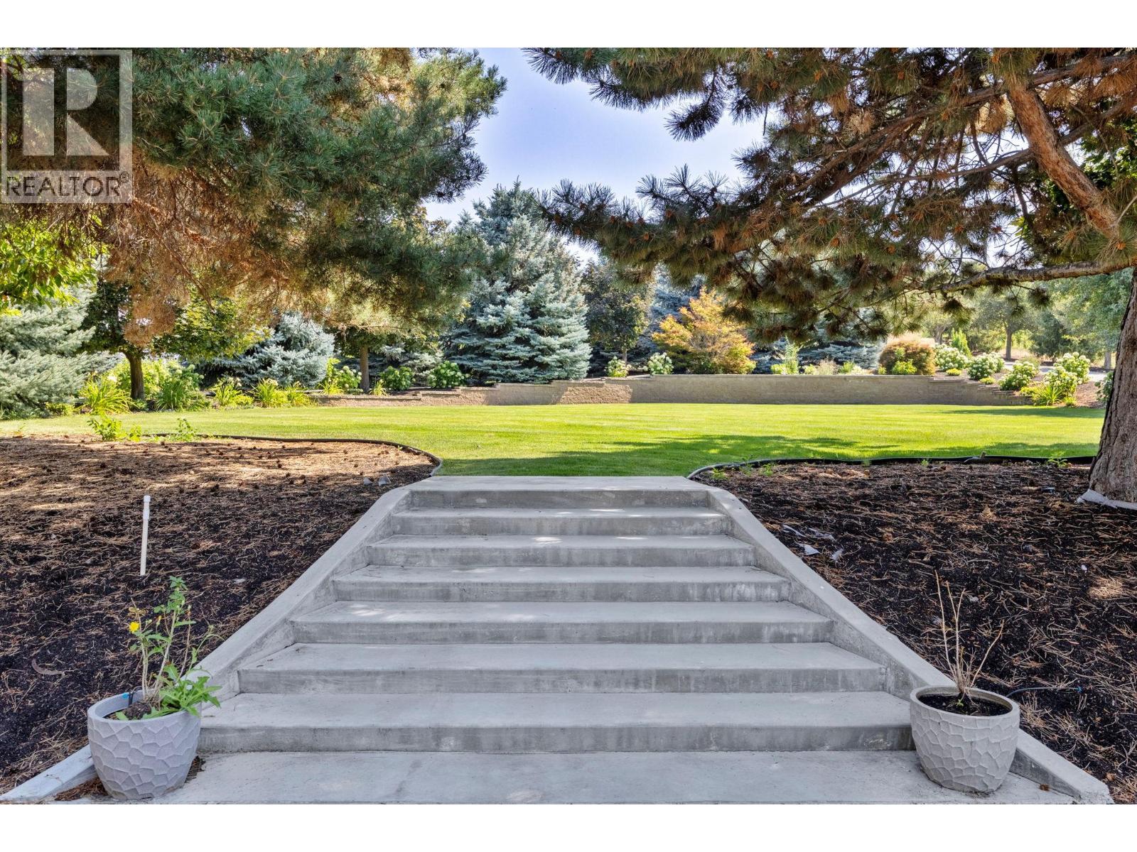  4040 Casorso Road, Kelowna