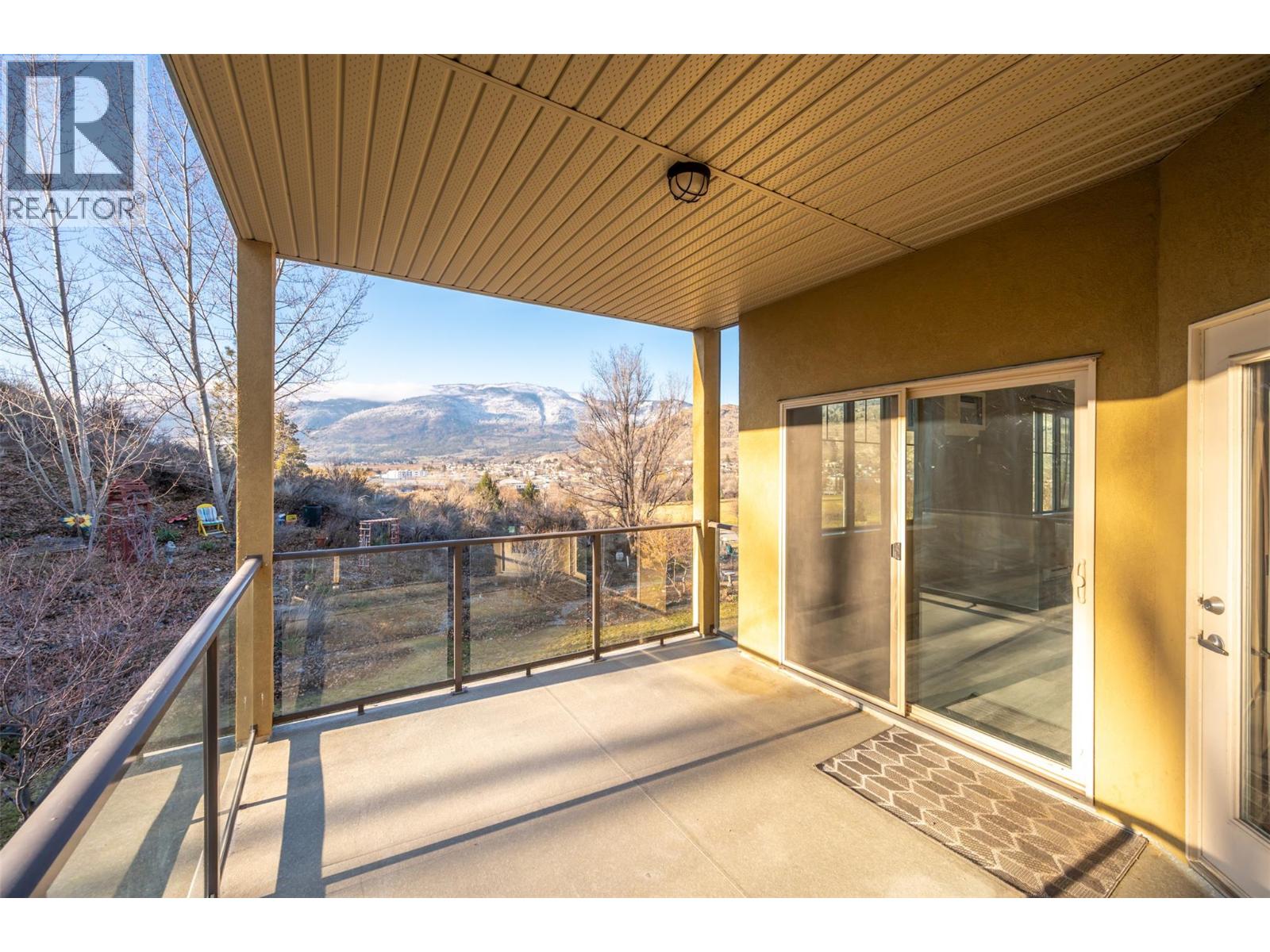 921 SPILLWAY Road Unit# 208A, Oliver