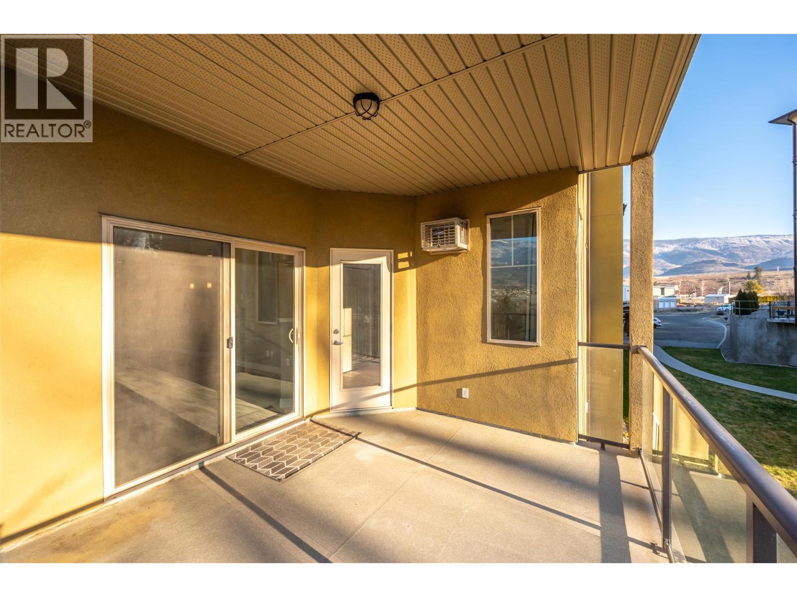 921 SPILLWAY Road Unit# 208A, Oliver