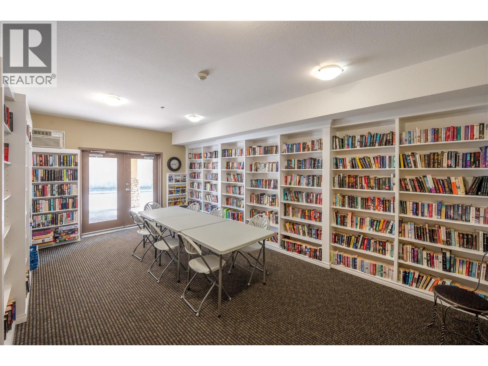 921 SPILLWAY Road Unit# 208A, Oliver