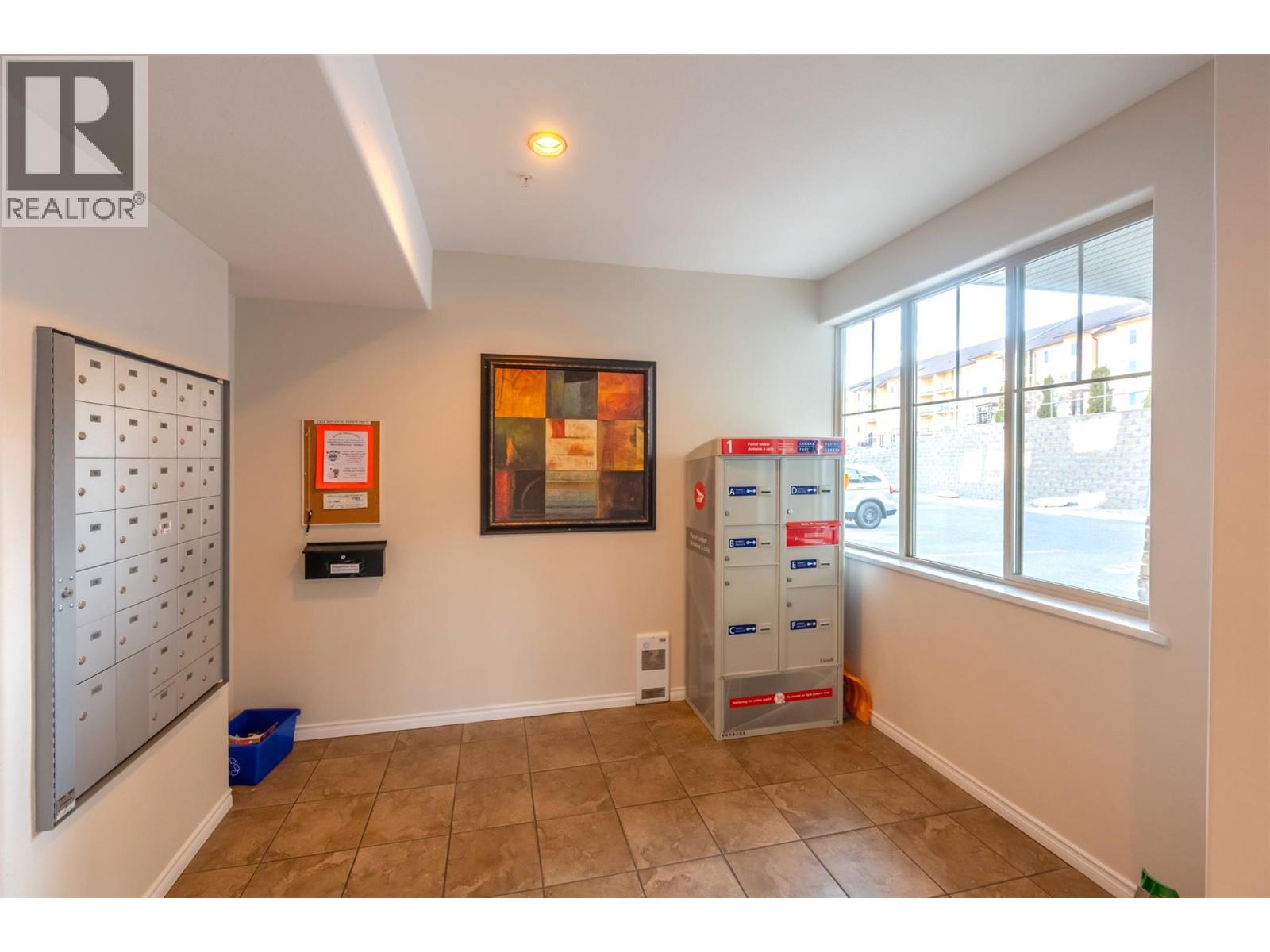 921 SPILLWAY Road Unit# 208A, Oliver