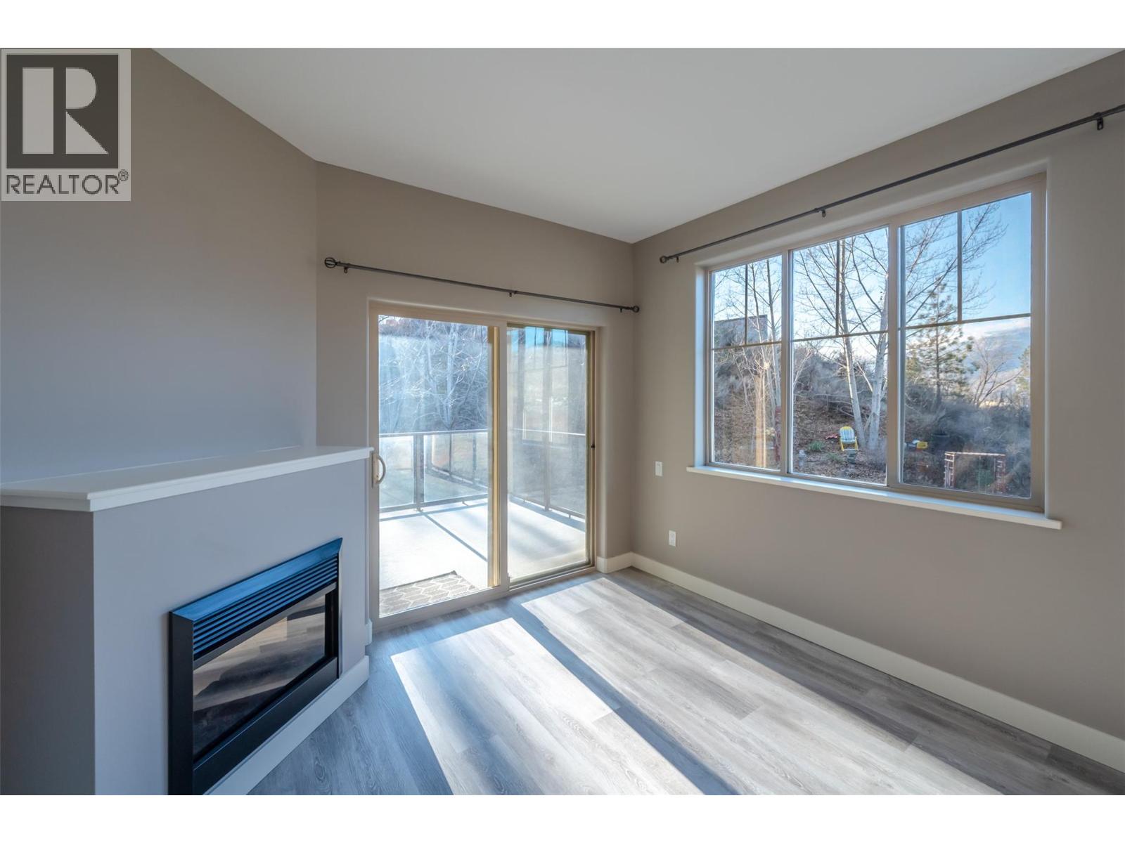 921 SPILLWAY Road Unit# 208A, Oliver