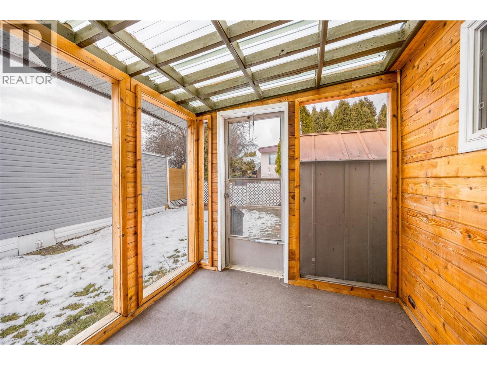 12 1881 Boucherie Road, Westbank