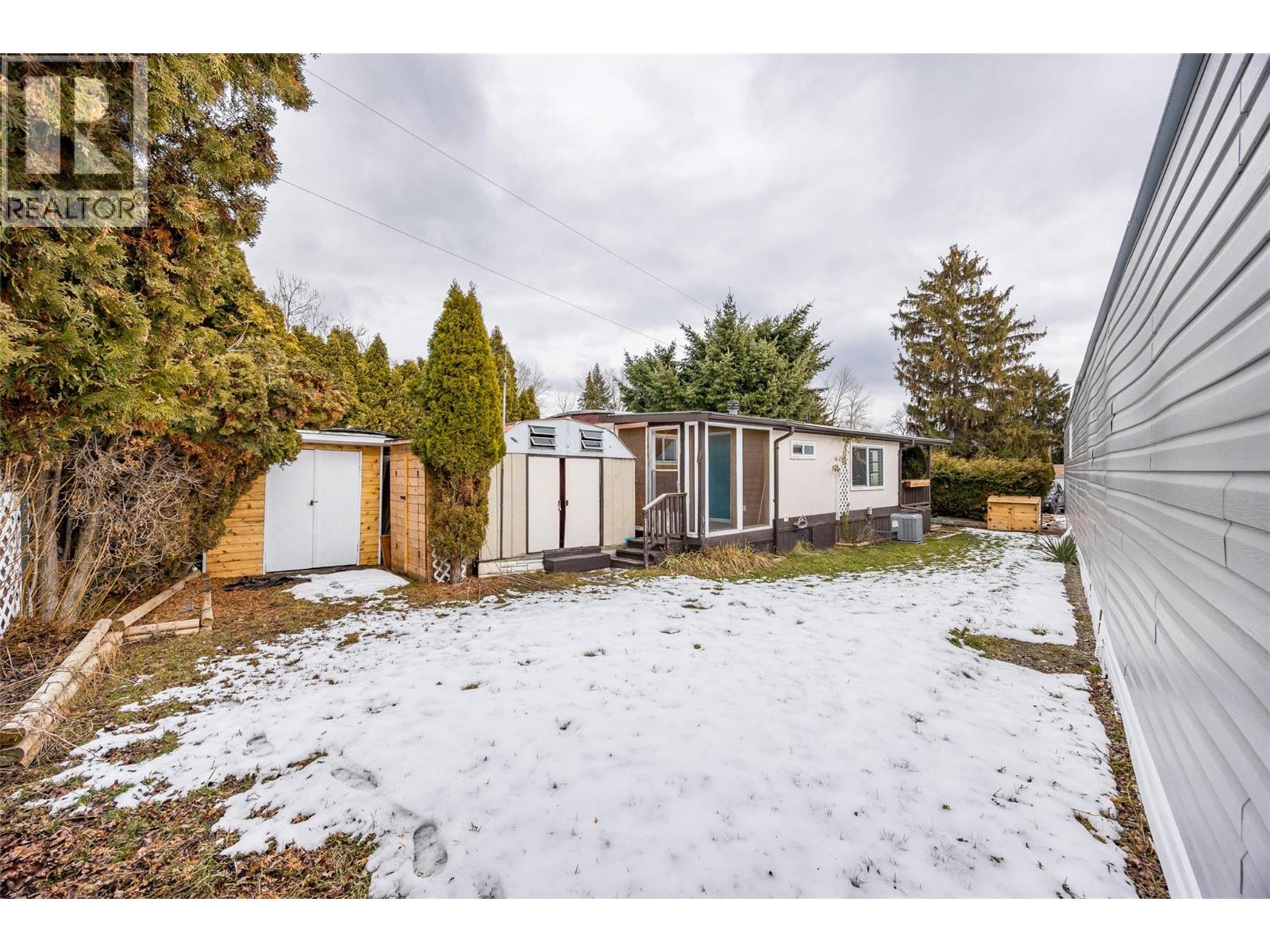 12 1881 Boucherie Road, Westbank