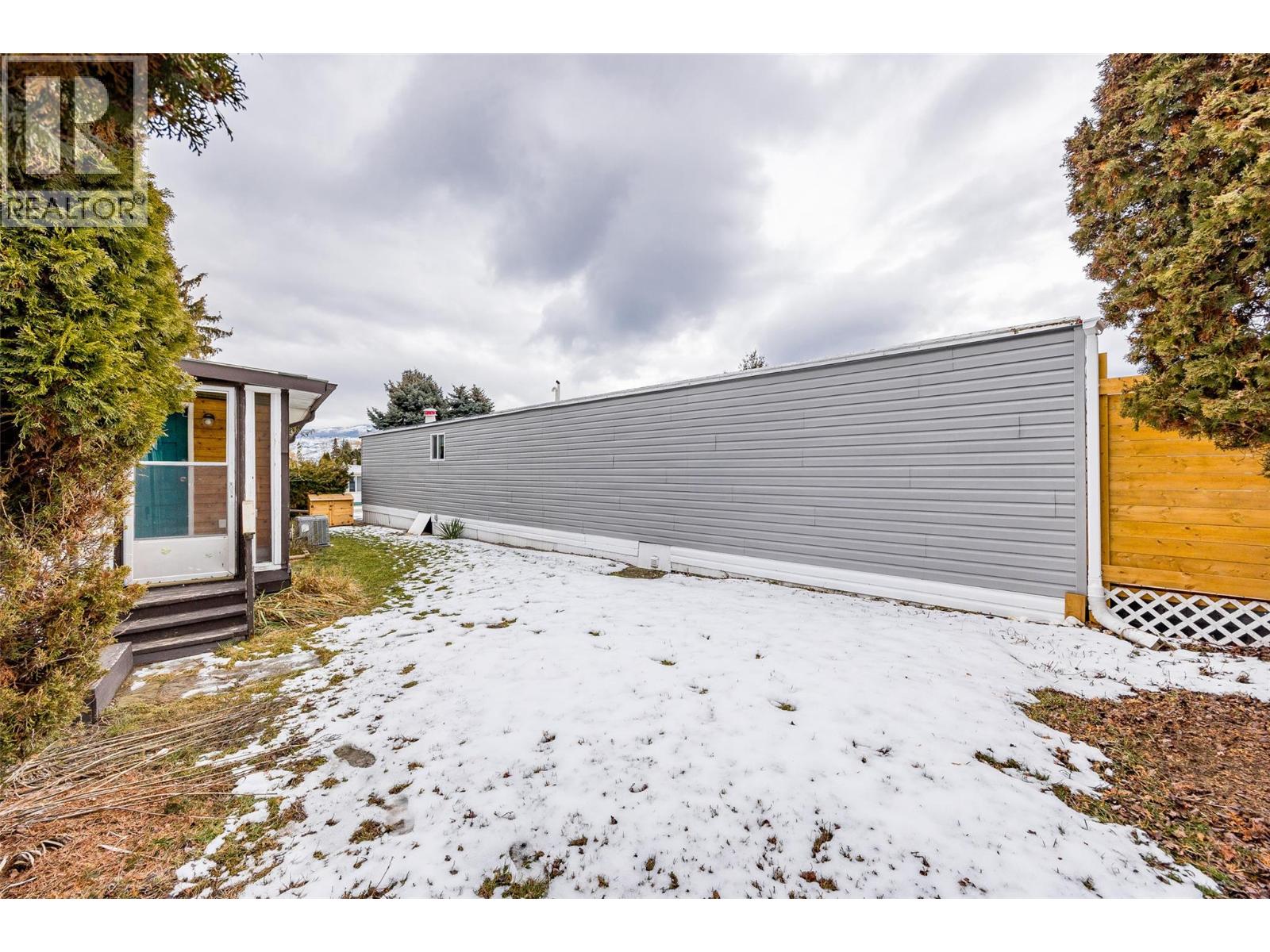 12 1881 Boucherie Road, Westbank