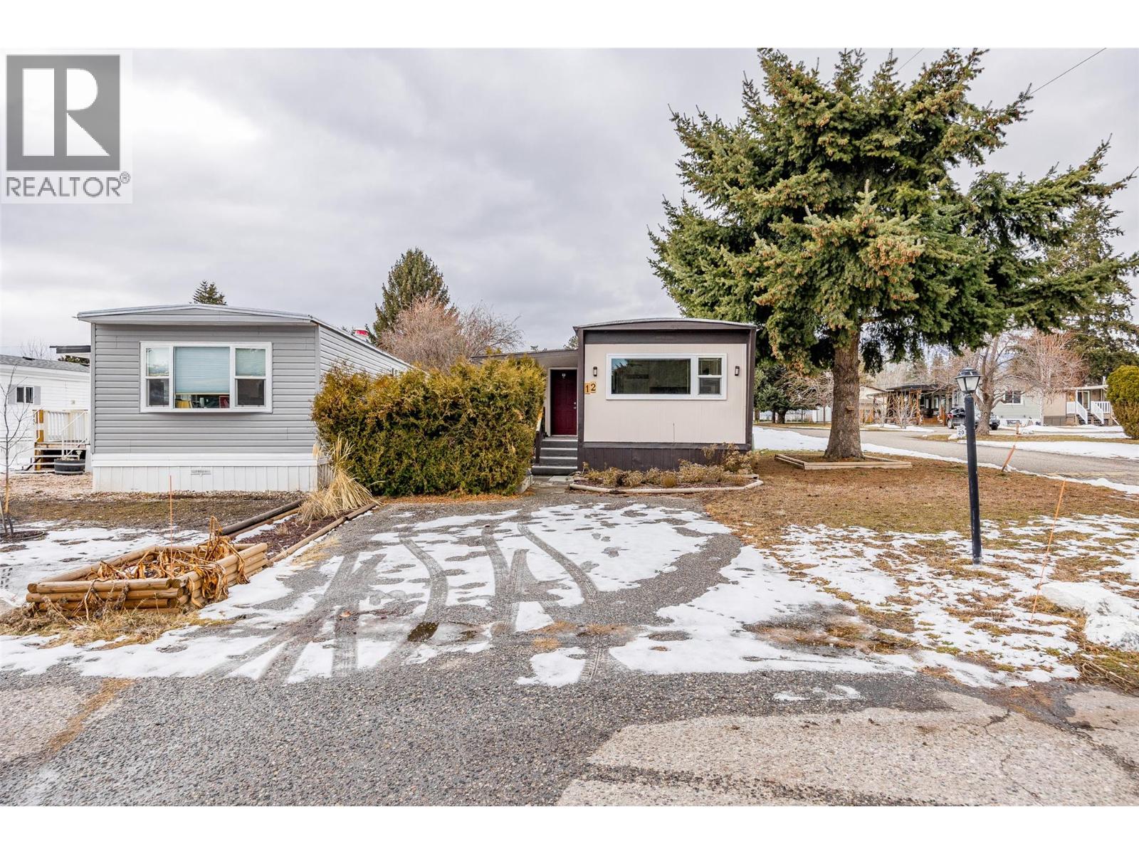 12 1881 Boucherie Road, Westbank