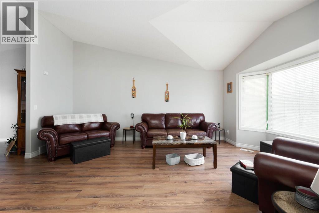 224 Shetland Garden, Fort McMurray