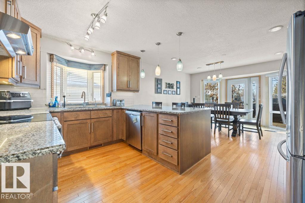 106 Woodbine RD, Sherwood Park