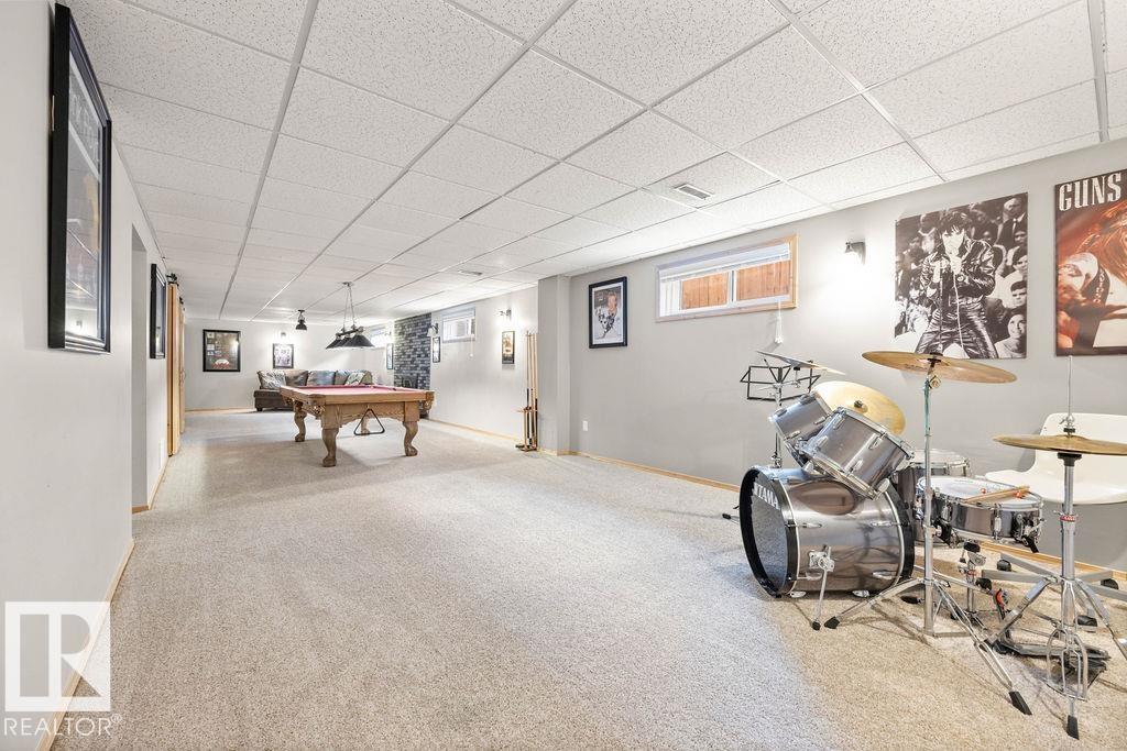 106 Woodbine RD, Sherwood Park