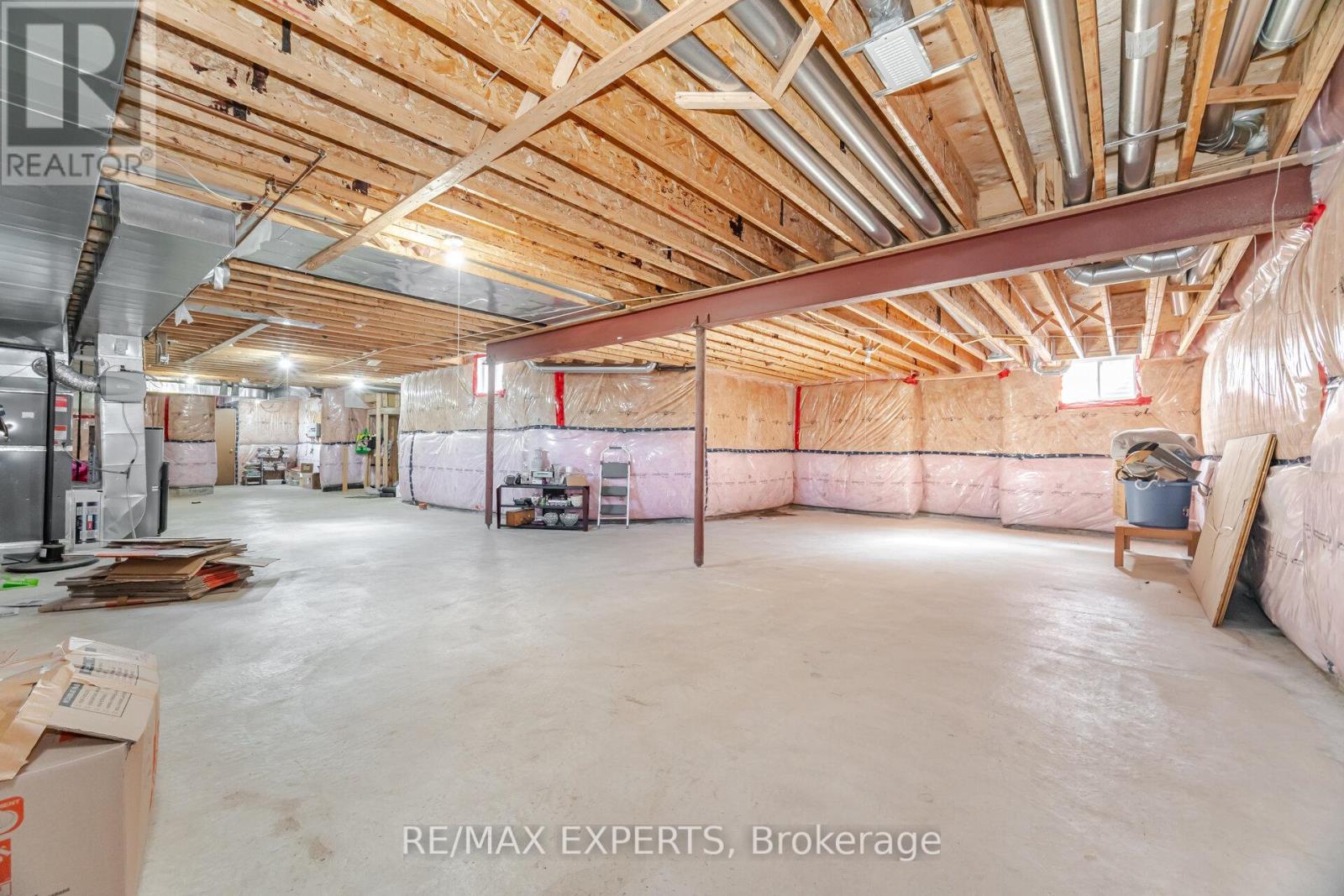 Single Family House for Sale in  HILLSIDE DRIVE Brampton (Westgate) 