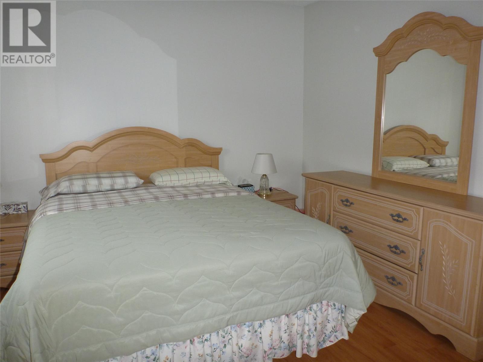 221 Marine Drive - 28