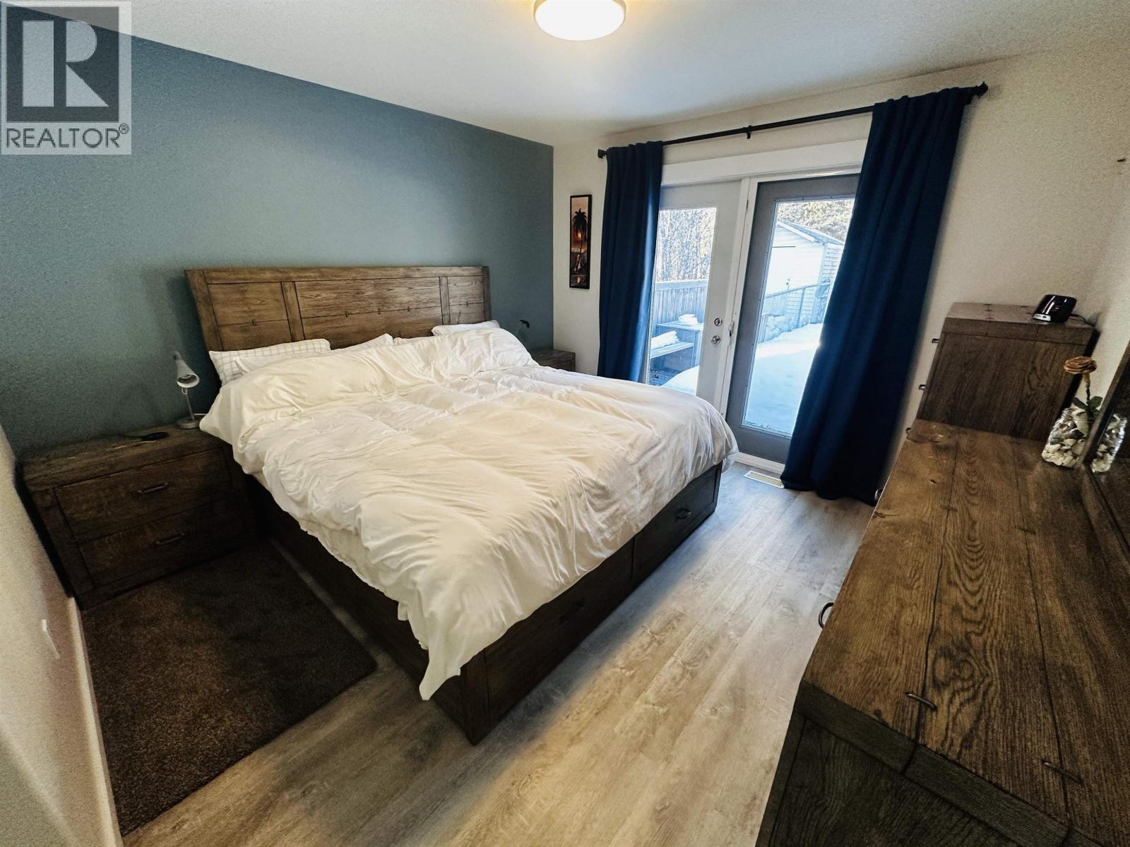 515 9TH AVENUE, Burns Lake