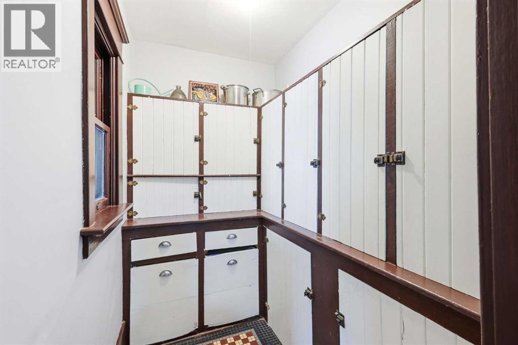 Single Family House Bungalow for Sale in   Street NE Bridgeland/Riverside Calgary 