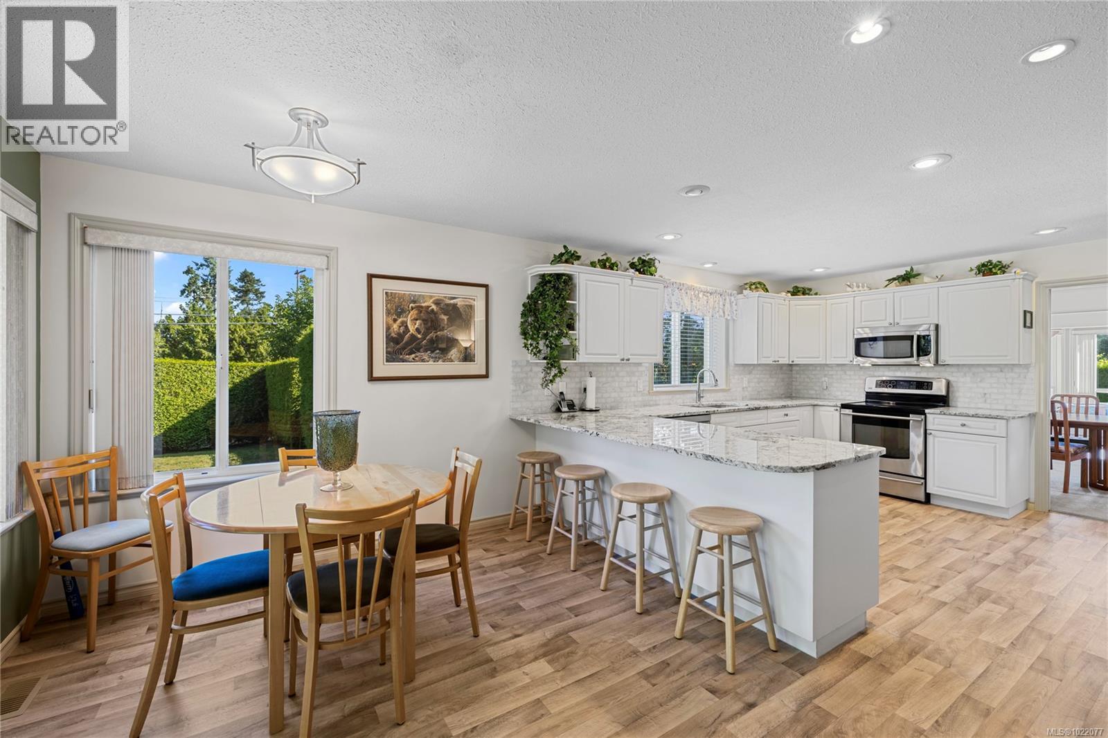 726 Drew Rd, Parksville